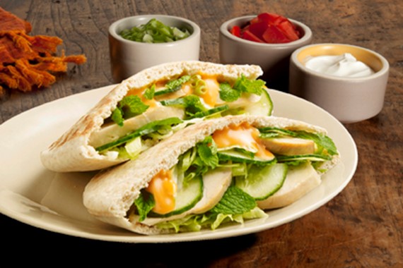 Chicken & Mint Pita Pockets with Sweet Chilli Mayo