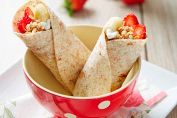 Muesli Yoghurt Wraps